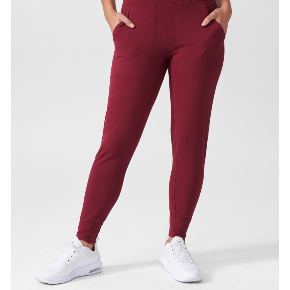 Cooper jogger pants in maroon